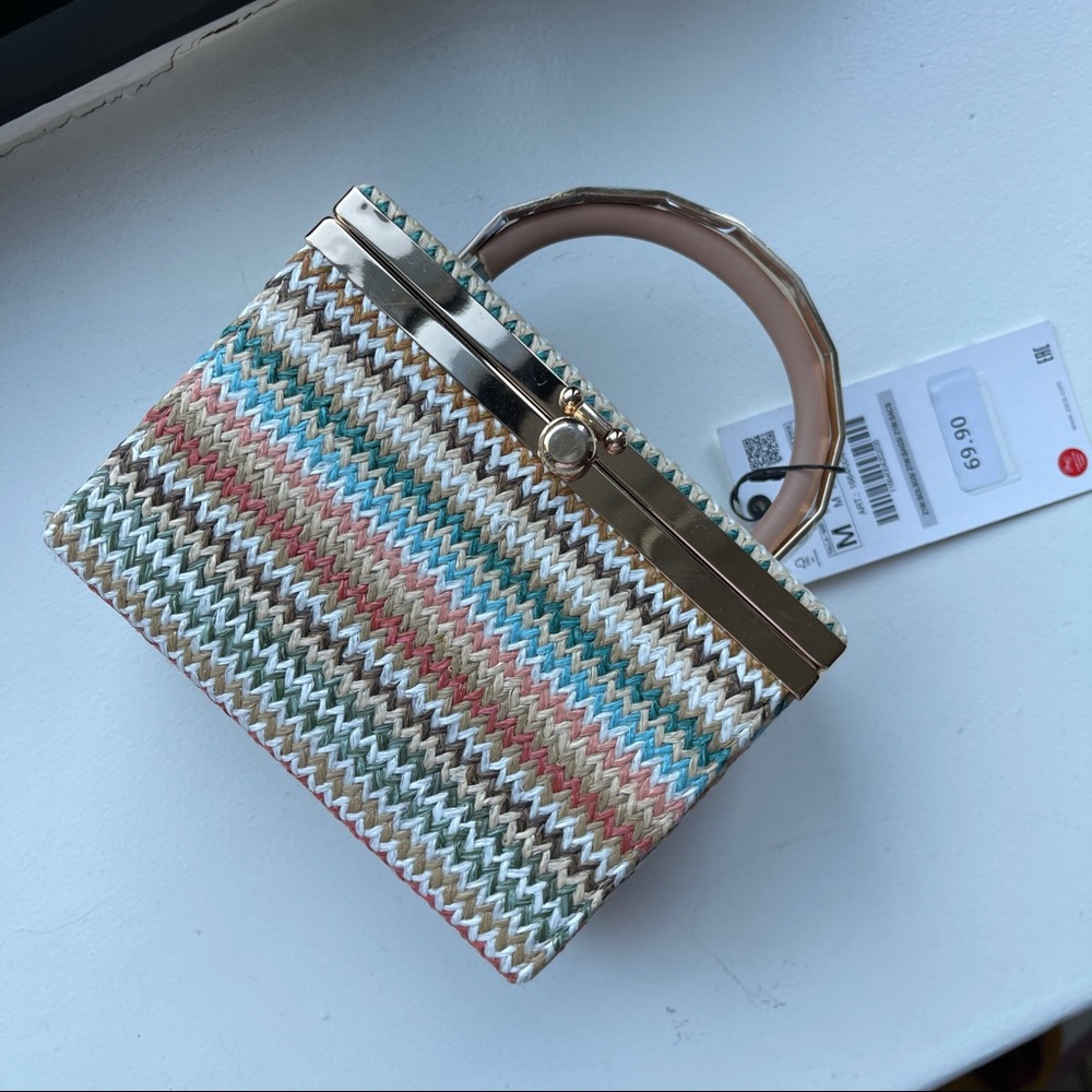 mini zigzag zara bag